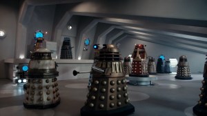 doctor_who_2005.9x02.the_witchs_familiar.720p_hdtv_x264-fov.mkv_snapshot_06.40_[2017.09.24_03.56.40]